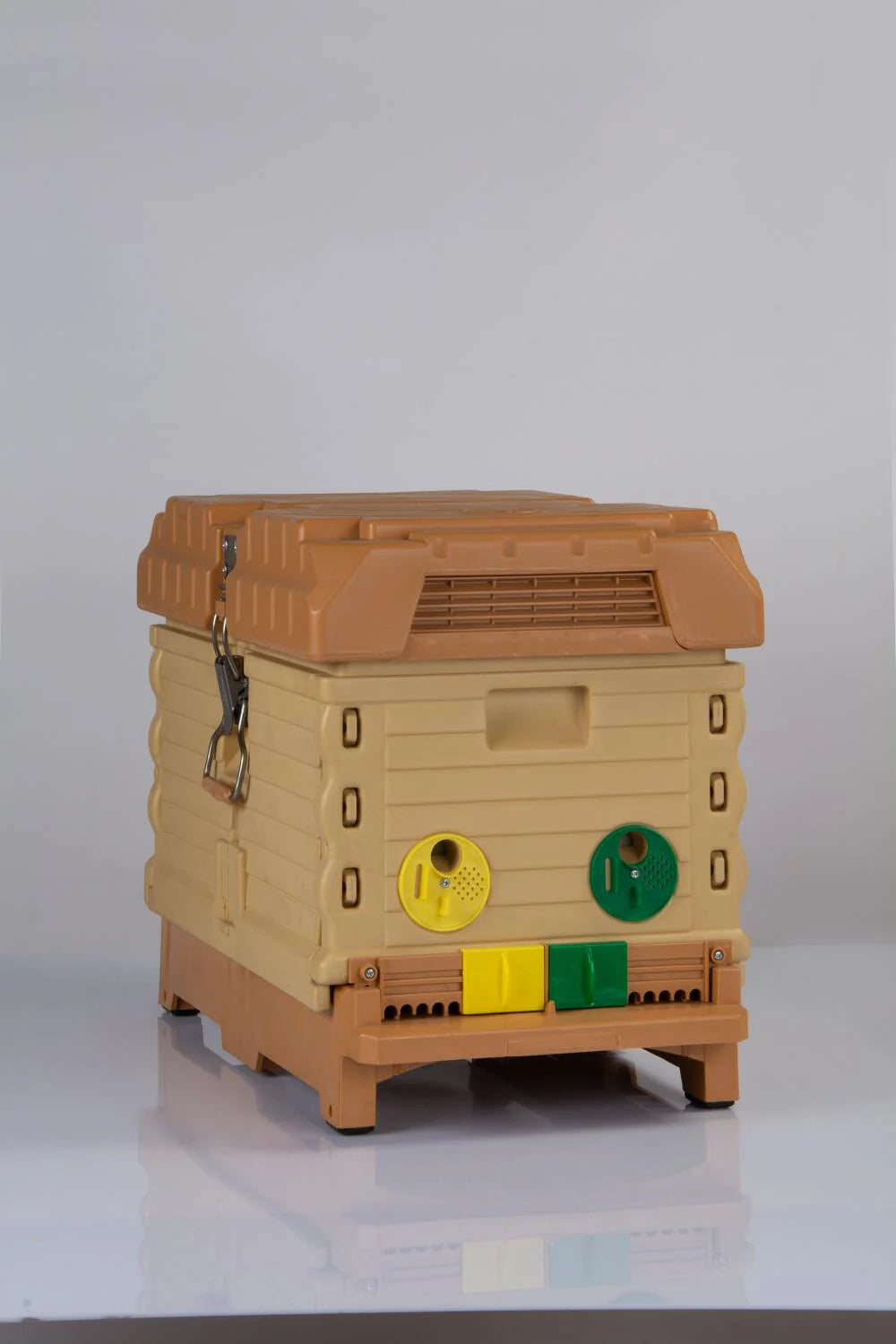 7 Frame NUC White Insulated Bee Hive Set